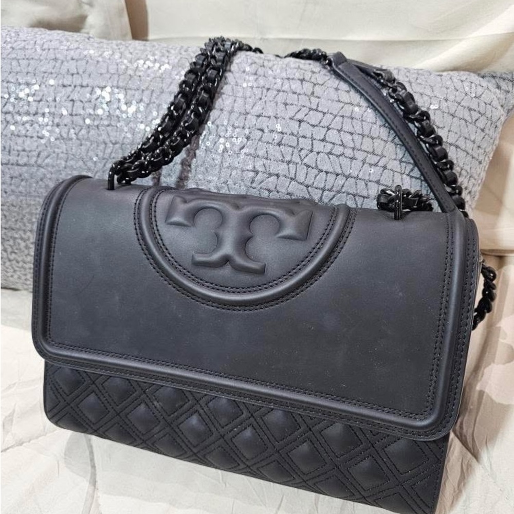 COPY - Tory Burch Alexa MATTE black shoulder bag